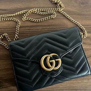Gucci GG Marmont wallet bag